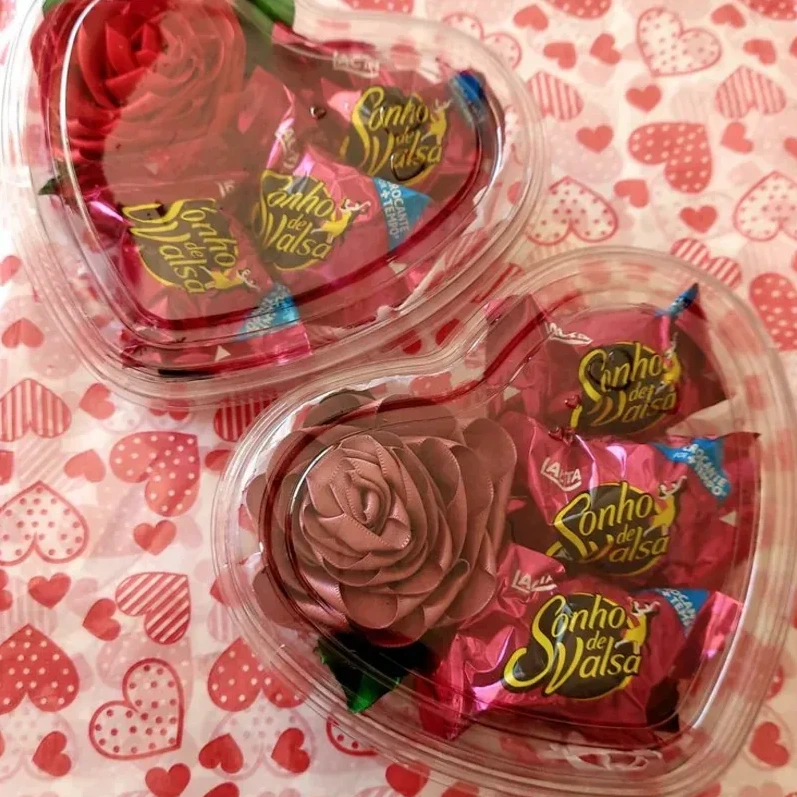CORAZÓN CON FLOR Y CHUCHES